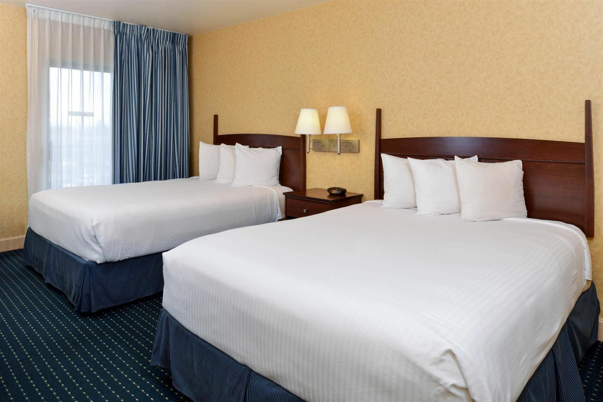 Holiday Inn - Salem By Ihg Eksteriør bilde